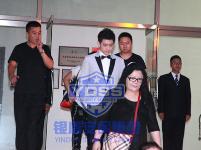 永兴集团yx06为-林志颖-提供安全护卫服务