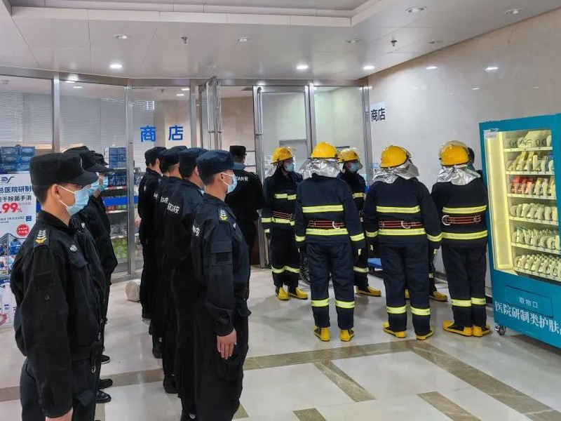 开展消防应急演练 筑牢安全“防火墙”