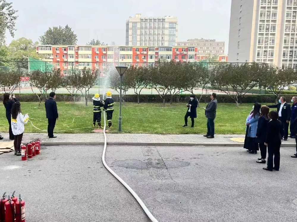 【人人讲安全、个个会应急】永兴集团yx06保安开展安全生产月主题消防安全应急演练活动